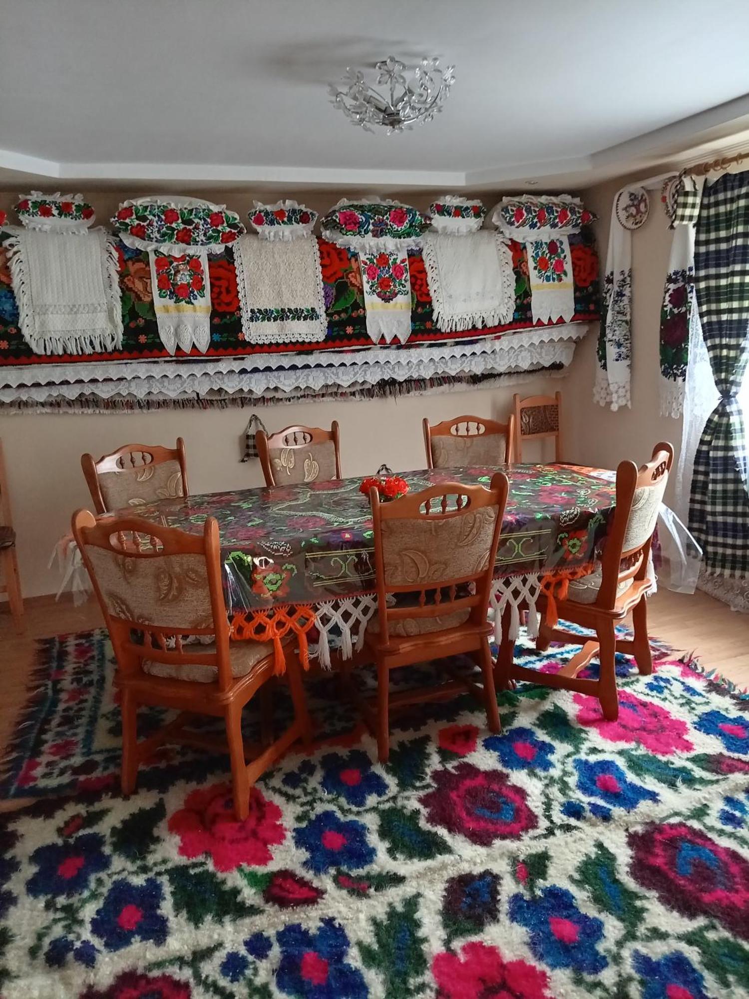 Pensjonat Casa Alina Breb Zewnętrze zdjęcie